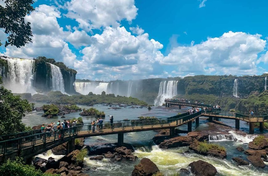 Parque nacional do Iguaçu reabre atrações