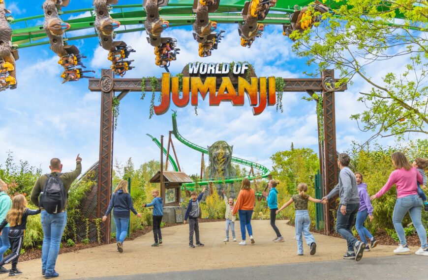 Inaugurada a primeira terra temática de Jumanji no mundo