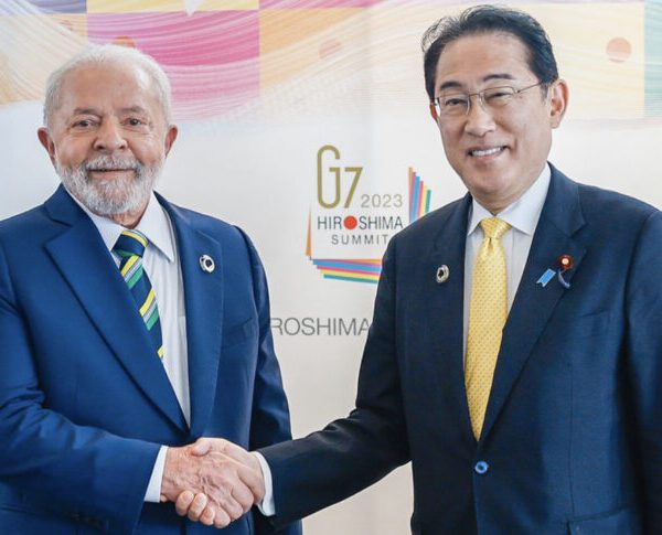 Brasil e Japão anunciam isenção recíproca de vistos para turistas