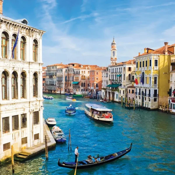 Veneza começa a multar turistas que não pagam a taxa de entrada no centro histórico