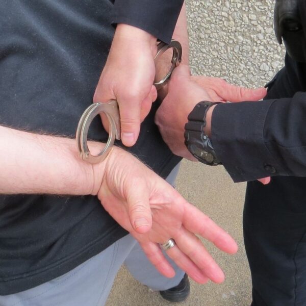 Leis curiosas em outros países que todo viajante deve conhecer